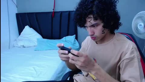 Snapshot of tayronx33 chatting on October 2025 06:49:02 PM Tayron online show from October 2025 06:49:02 PM