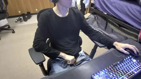 Snapshot of tbone_93 chatting on October 2025 01:50:02 AM Tbone online show from October 2025 01:50:02 AM