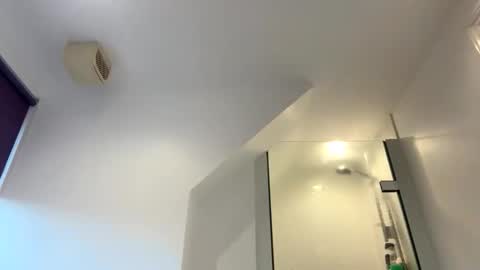 tboywand online show from April 2026 06:33:02 PM