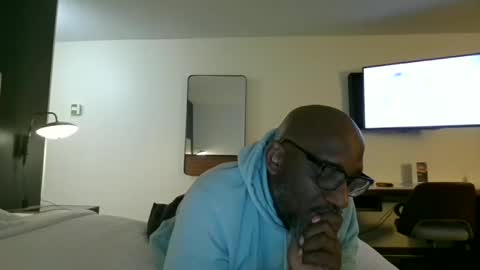 TOUCH online show from December 2025 06:33:02 AM