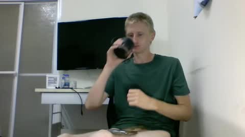 tcute0 online show from October 2025 09:47:02 PM