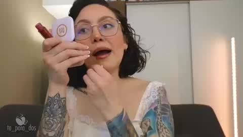 Leo and Luna online show from September 2025 04:51:02 PM