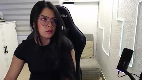 DYNAMITE DUO69 online show from March 2026 12:22:02 PM