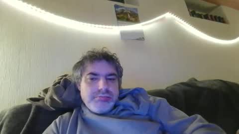 Peter online show from December 2025 06:09:02 AM