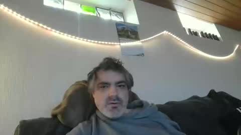 Peter online show from March 2026 02:54:02 PM