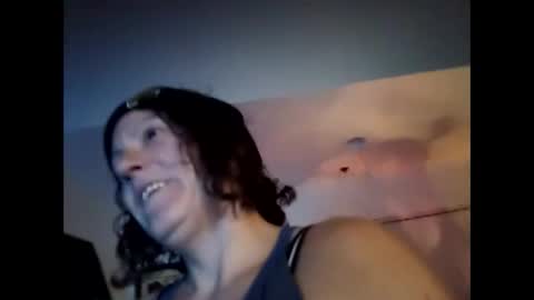 Xyainou online show from April 2026 11:39:02 AM