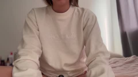 Amy No penetration Virgiin giirl online show from December 2025 02:33:01 PM