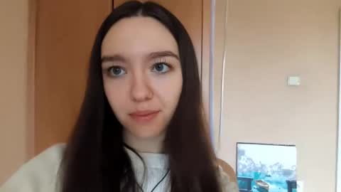 Kimi online show from November 2025 08:36:02 AM