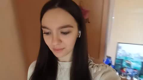 Kimi online show from November 2025 12:48:02 PM