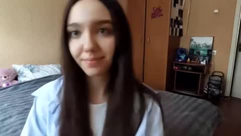 Kimi online show from November 2025 12:38:01 PM