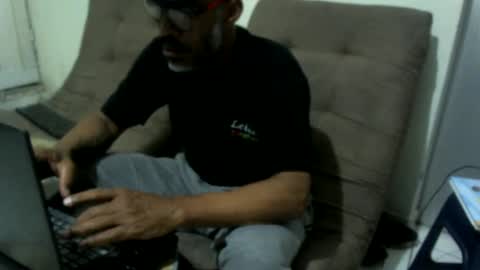 telematicolo2 online show from December 2024 03:36:02 AM