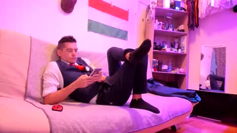 Snapshot of telepaticman chatting on December 2025 05:56:01 AM Virg Lszl online show from December 2025 05:56:01 AM