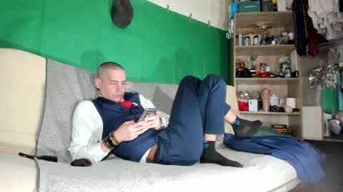 Snapshot of telepaticman chatting on February 2026 06:40:02 AM Virg Lszl online show from February 2026 06:40:02 AM