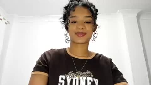 Snapshot of teles10 chatting on February 2025 01:56:01 AM Teles2023 online show from February 2025 01:56:01 AM