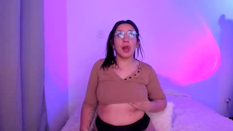 Maddie online show from November 2025 06:40:02 PM