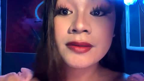 Just call me Tiara online show from October 2025 01:53:01 PM