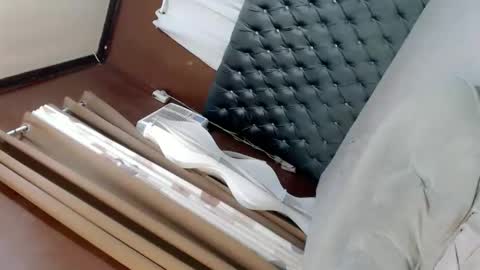 Snapshot of temptationofsex chatting on February 2025 10:02:02 AM EVA GLASSCOTT online show from February 2025 10:02:02 AM