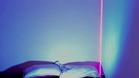 Sara online show from April 2026 03:42:01 PM