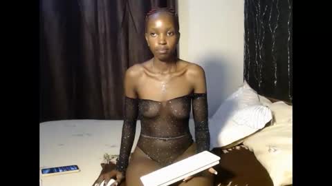 tempting_vibe online show from November 2025 06:17:01 PM