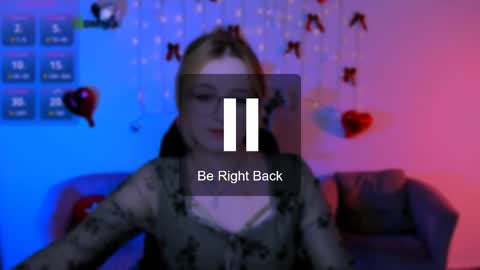 ur Louise online show from April 2026 09:04:01 PM