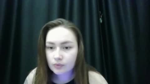 tendre_amelia online show from November 2025 01:22:04 PM