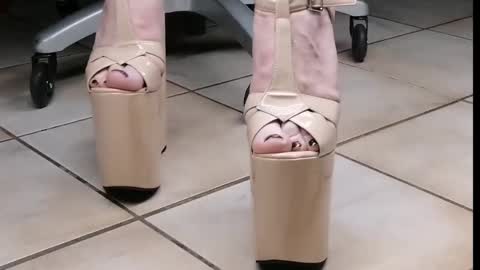 teninchheels online show from February 2025 04:18:01 PM