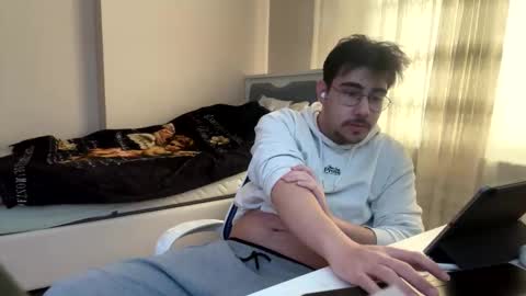 Teo online show from March 2026 01:05:01 PM