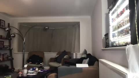 Terence online show from November 2025 01:49:01 AM