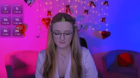 Snapshot of teresa_shy chatting on April 2026 08:55:01 PM your love online show from April 2026 08:55:01 PM