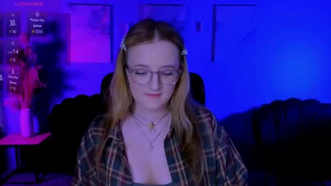 Snapshot of teresa_shy chatting on May 2026 07:52:02 PM your love online show from May 2026 07:52:02 PM