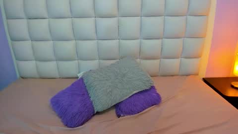 Snapshot of teresasroom_ chatting on December 2025 01:49:01 PM Teresa online show from December 2025 01:49:01 PM