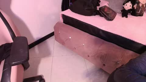 Terra Elowen online show from February 2026 11:20:01 AM