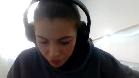 Anny Simpson online show from September 2025 04:34:02 AM