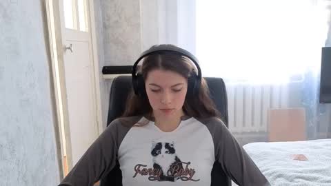 Anny Simpson online show from October 2025 04:31:01 AM