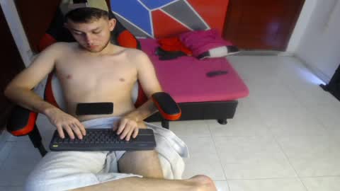 terryy_hot online show from April 2026 07:26:01 PM