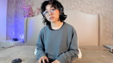 terumikitty online show from March 2026 08:31:01 PM