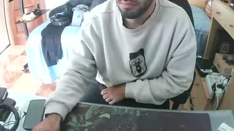 Snapshot of terwosdex chatting on November 2025 03:01:02 PM terwosdex online show from November 2025 03:01:02 PM