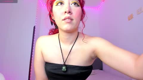 Tessa online show from March 2026 10:38:01 PM