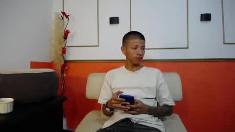 tessachains online show from December 2025 02:09:02 AM