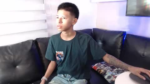 tessachains online show from January 2026 04:10:01 PM