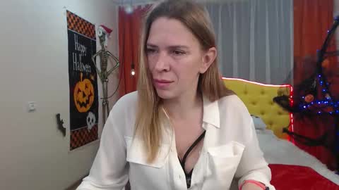 tessadaybreak online show from November 2025 08:49:01 AM