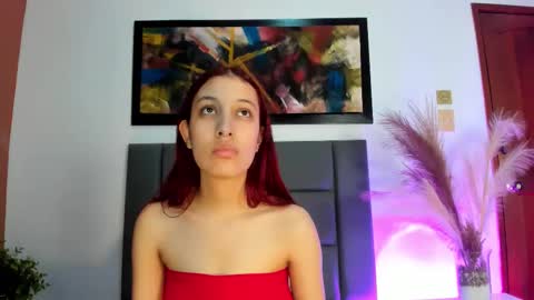 Tessamonroee online show from February 2026 06:20:01 PM