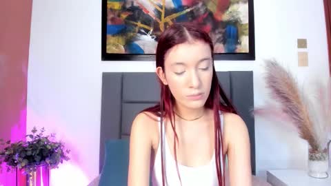 Tessamonroee online show from March 2026 06:27:02 PM