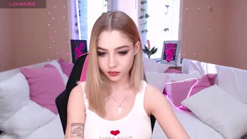 Snapshot of tessawillson chatting on January 2025 07:37:01 AM Tessa online show from January 2025 07:37:01 AM