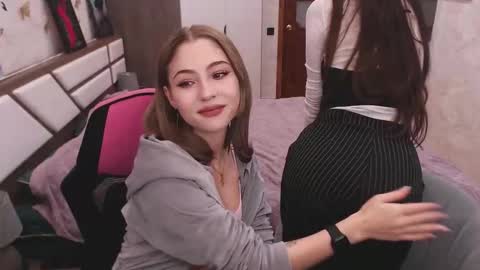 Snapshot of tessawillson chatting on September 2025 11:56:02 AM Tessa online show from September 2025 11:56:02 AM