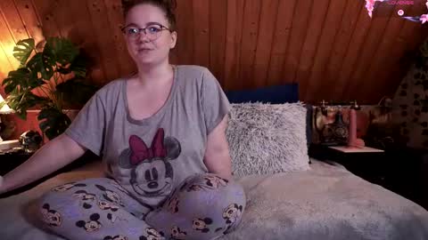 Snapshot of tessawinter chatting on November 2025 03:46:01 PM Tessa online show from November 2025 03:46:01 PM