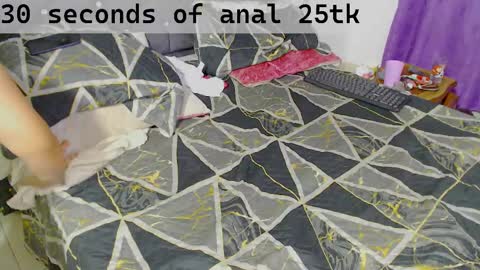 Snapshot of tessayleo_13 chatting on February 2025 11:41:02 PM tessa y leo online show from February 2025 11:41:02 PM