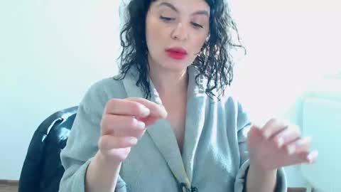 Snapshot of tessnaughty chatting on January 2025 08:45:02 AM naughty tess online show from January 2025 08:45:02 AM