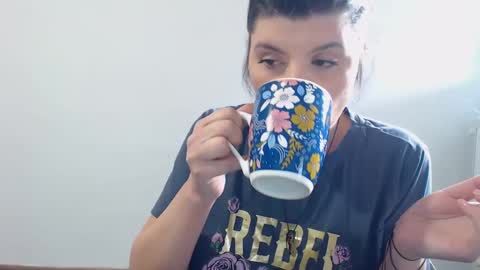 Snapshot of tessnaughty chatting on February 2025 09:00:02 AM naughty tess online show from February 2025 09:00:02 AM