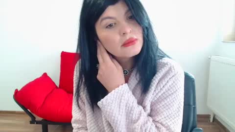 Snapshot of tessnaughty chatting on February 2025 08:27:02 AM naughty tess online show from February 2025 08:27:02 AM